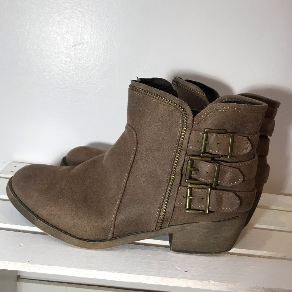 Pop 3 buckle boots